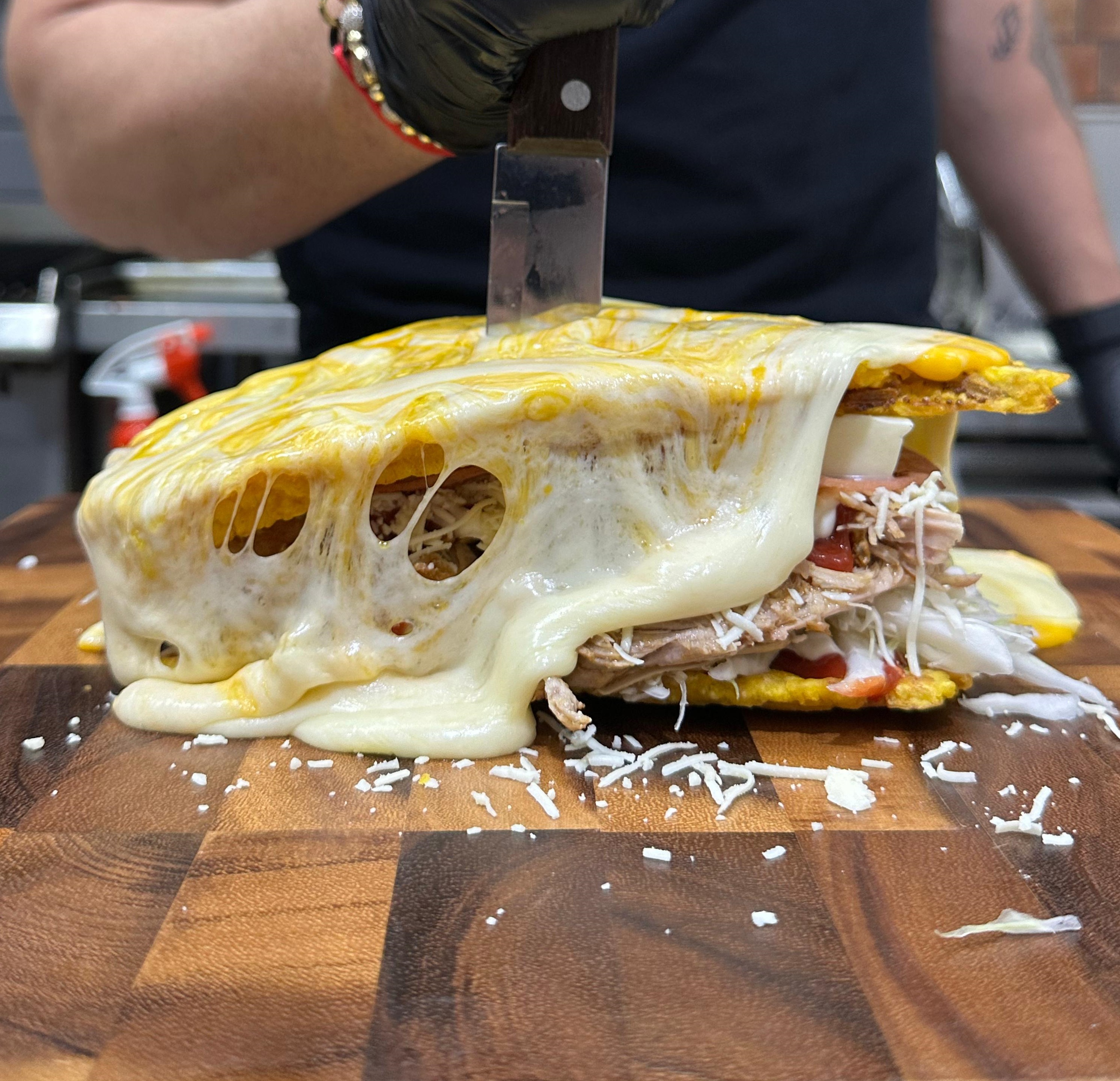 PATACON DE PIERNA DE CERDO