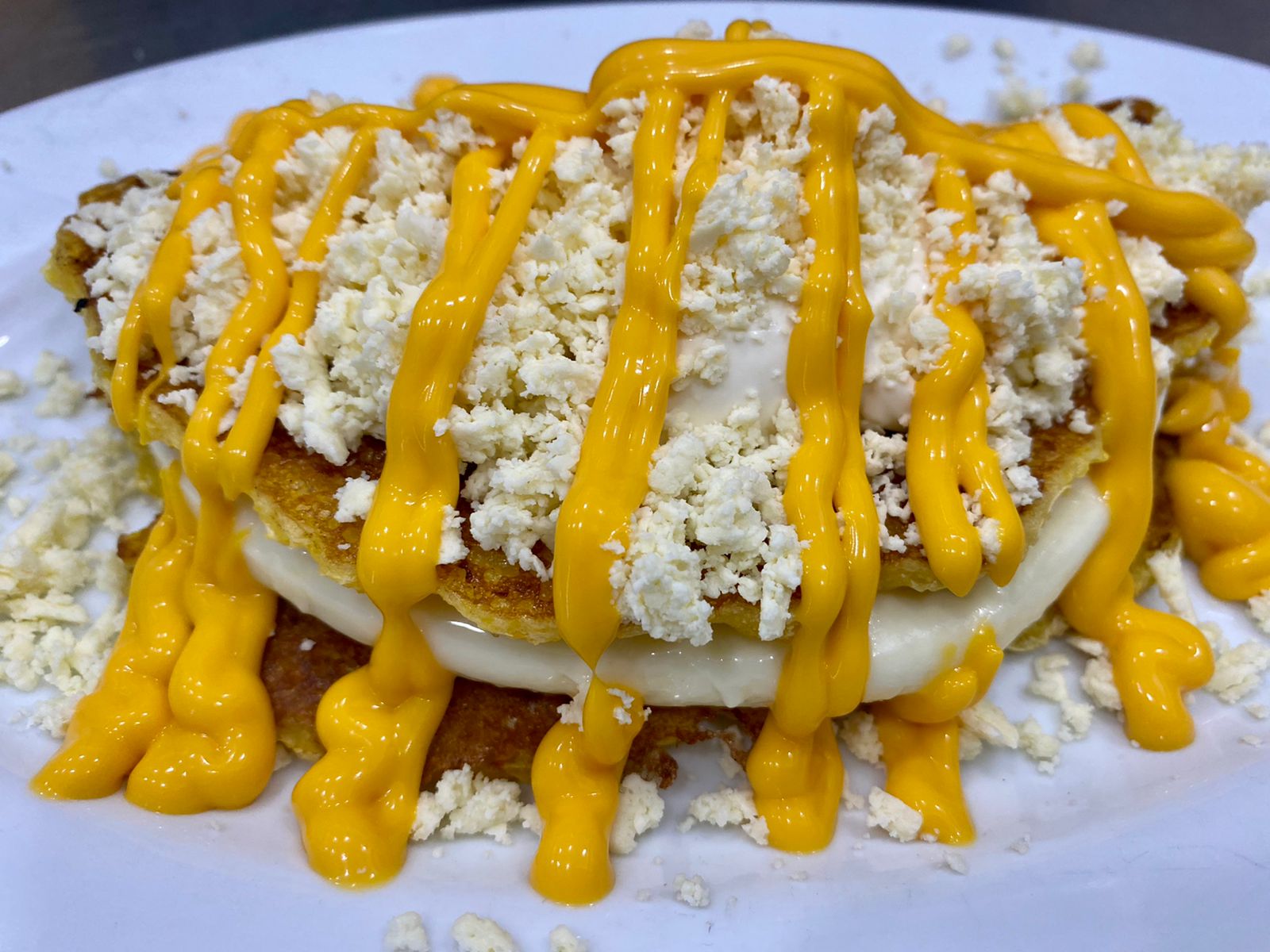 Cachapa Doble Queso + Cheddar